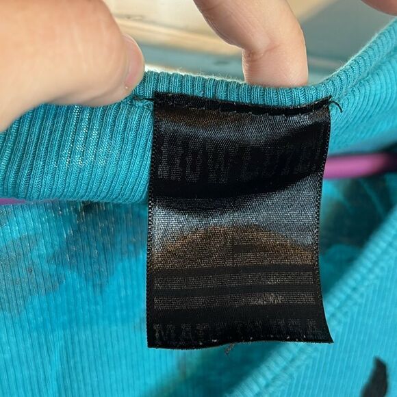 So Cute Women’s Dark Teal and Black Rhinestone embellished long sleeve T-shirt M - Picture 4 of 5